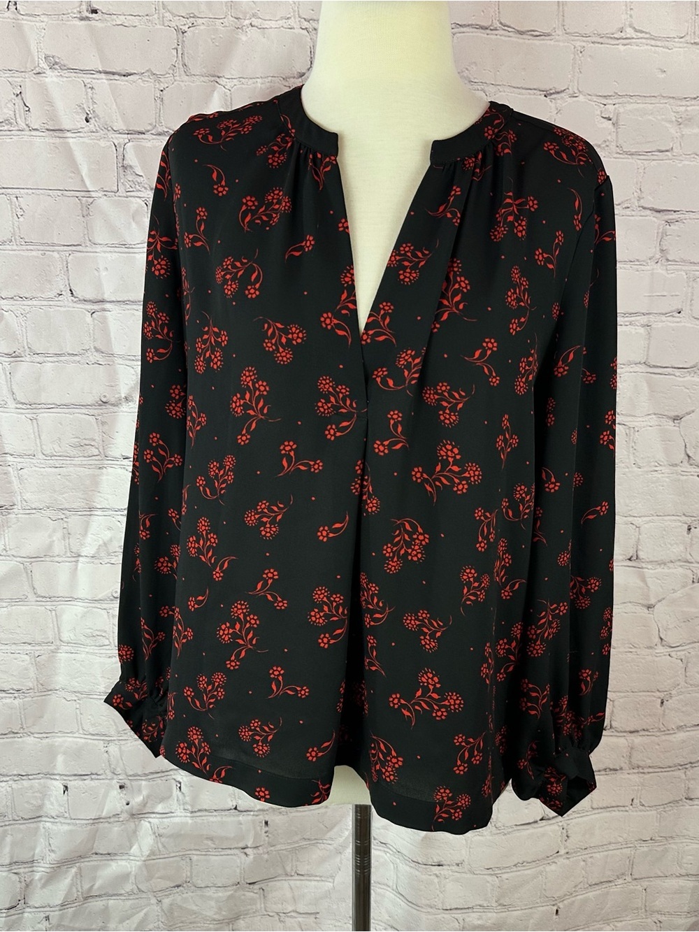 LOFT Split-Neck Blouse Floral Print women M office business causual layer boho